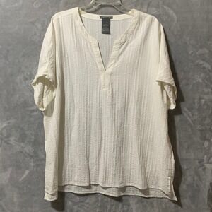 Matty M White Textured V Neck Tunic Top Plus 2X Casual Everyday Boho Cottagecore